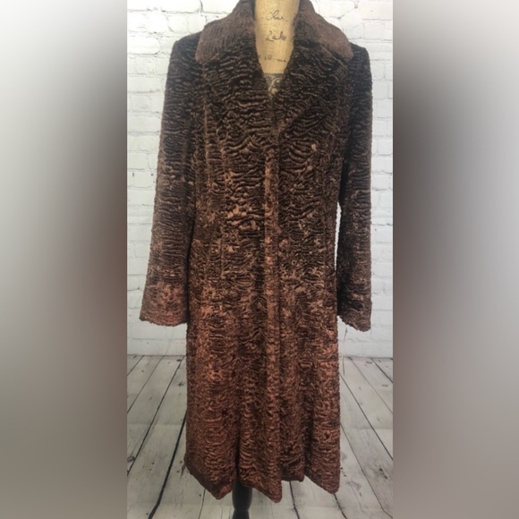 Kate Hill Jackets & Blazers - Kate Hill Women’s Brown Faux Fur Below-Knee Coat Size 12p